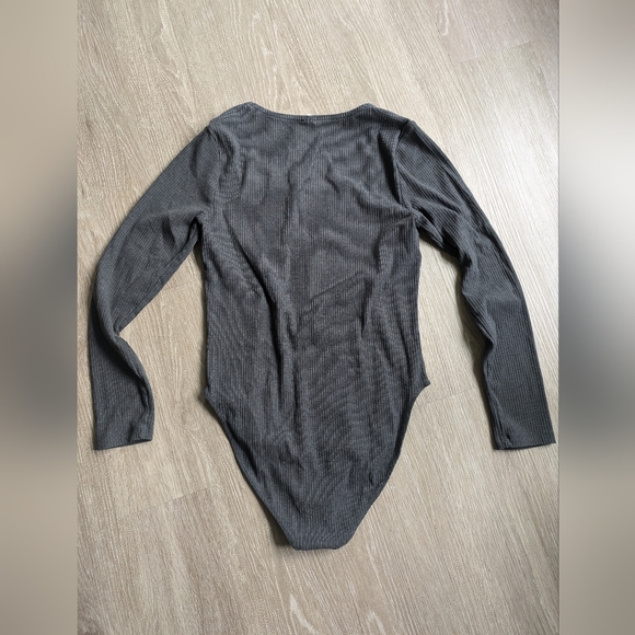 Grey Ribbed Bodysuit - Picture 7 of 7
